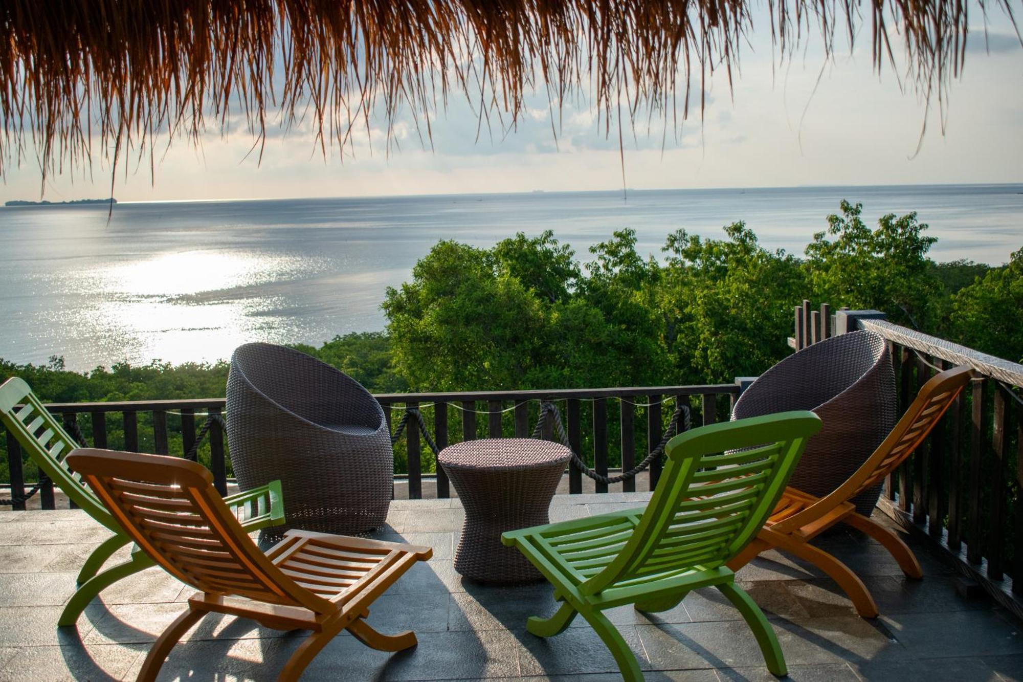 Villa The Secret Karimunjawa Exterior foto