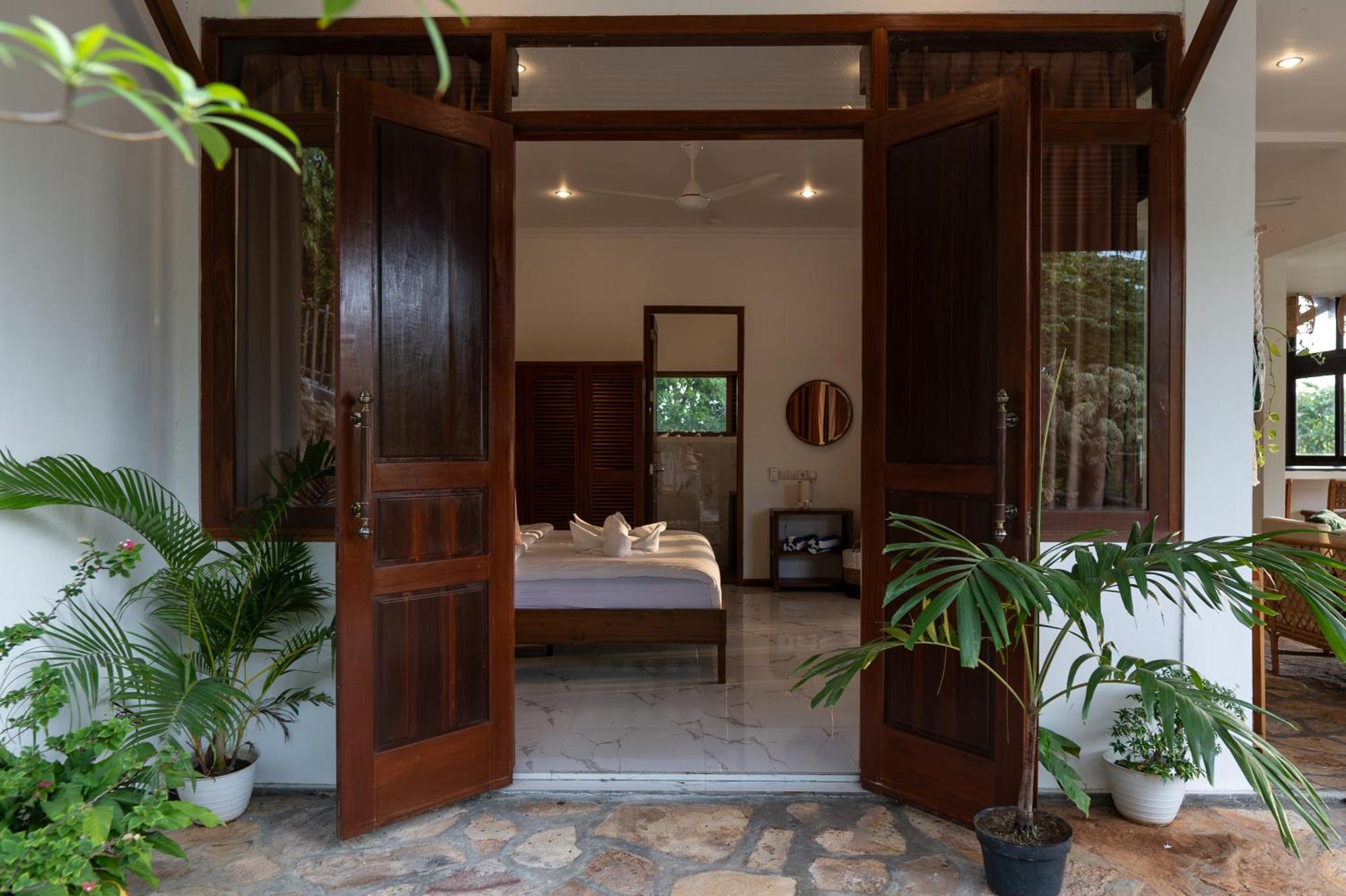 Villa The Secret Karimunjawa Exterior foto